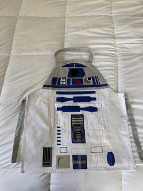 Williams-Sonoma Star Wars R2-D2 Kids Apron